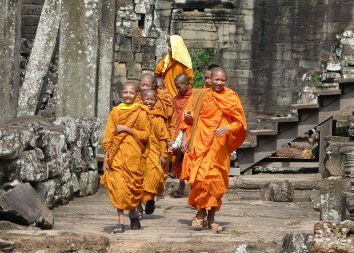 moines angkor